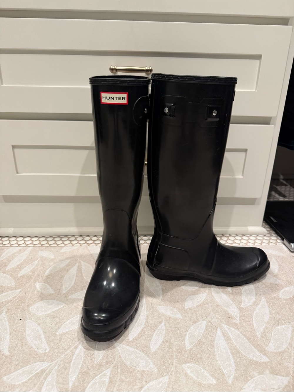 Hunter Black Gloss Tall Rain Boots